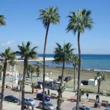 Romy's Cozy One Bedroom Apt * ラルナカ