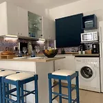 Romy's Cozy One Bedroom Apt