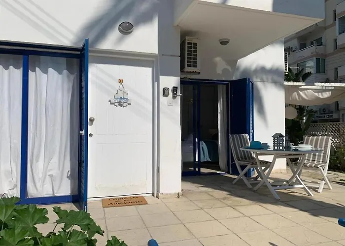 Romy's Cozy One Bedroom Apt * Lárnaca